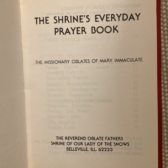 The Shrine’s Large Print Everyday Prayer Book - Picture 2 of 5